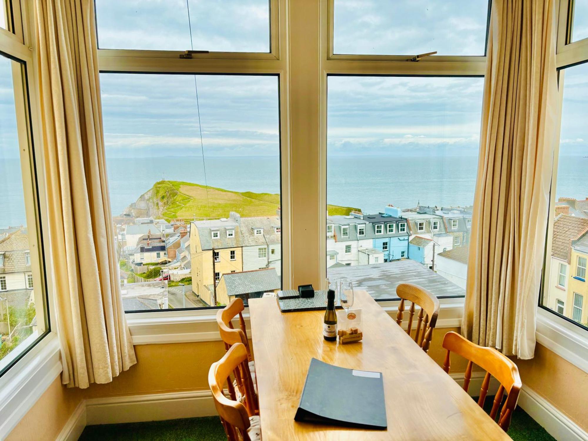 Ferienwohnung Ocean View Ilfracombe Exterior foto